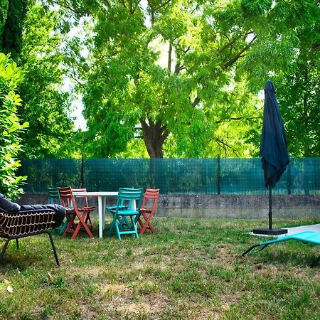 Agreable Maison 3 Chambres Avec Piscine Carcassonne Ngoại thất bức ảnh