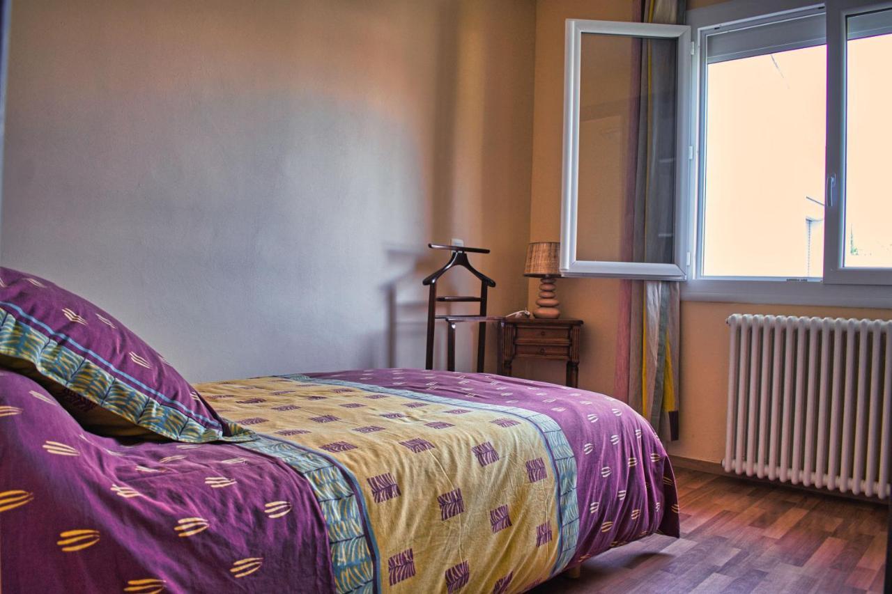 Agreable Maison 3 Chambres Avec Piscine Carcassonne Ngoại thất bức ảnh