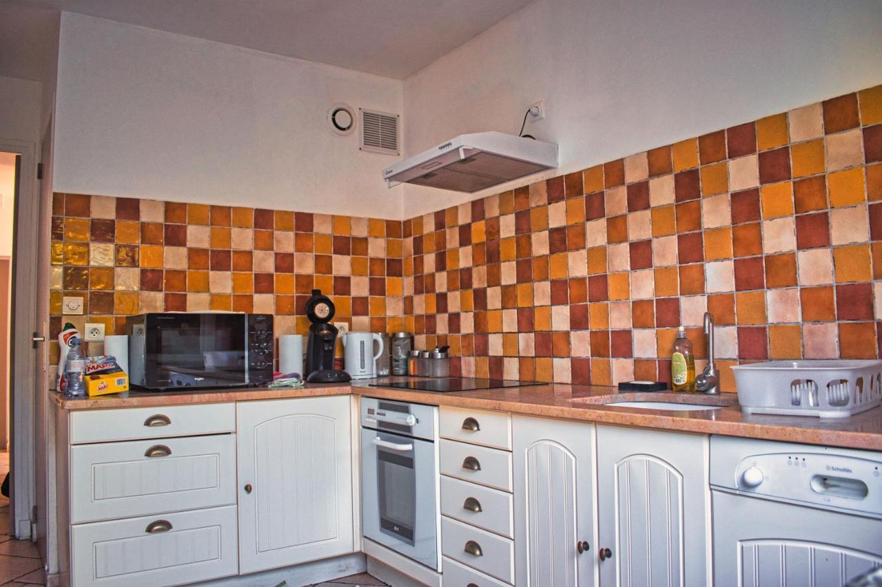 Agreable Maison 3 Chambres Avec Piscine Carcassonne Ngoại thất bức ảnh
